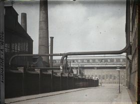 Image représentant Prusse, Essen, Une rue dans les Usines