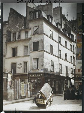 Image représentant L'angle des rues Dussoubs et Tiquetonne