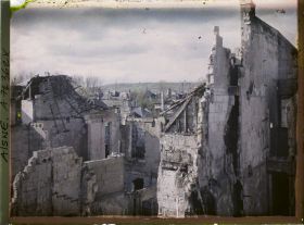 Image représentant Vue sur la ville dévastée