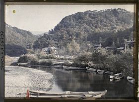 Image représentant Barques sur la rivière Ujigawa