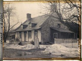 Image représentant Canada, Lachine, Grange avec clochetons, maison François Xavier Bellanger
