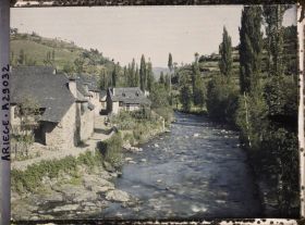 Image représentant Le Lez vers l'aval à Ourjout