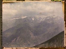 Image représentant France, Le massif du Néouvielle vu du Col de Riou - Brume très épaisse