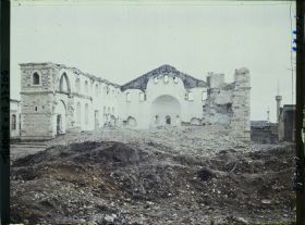 Image représentant Turquie, Ouchak, Ensemble de l'Eglise Grecque incendiée