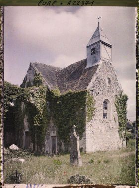 Image représentant La vieille chapelle du cimetière