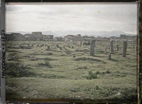 Image représentant Monts Šar, avec à droite le mont Ljuboten
