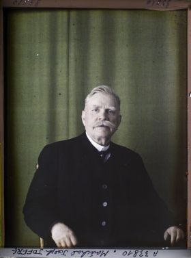 Image représentant Le  https://musee-albert-kahn.s-museum.fr/home/NWQ2OTAwYzNmYjZlZTk1ZWQwODJmMjY4L2dlbmVyaWMtbm90aWNlLXRhYi9hdXRob3JpdHkvNjE3YTc5ZjVjZjhiODk2OGIzMzM3ZDIx/5d6900c3fb6ee95ed082f268/generic-notice-tab/authority/617a79ebcf8b8968b333667a maréchal Joseph Joffre