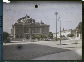 Image représentant Le Grand Théâtre à la place Neuve