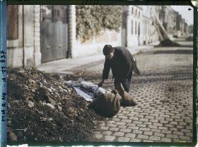 Image représentant France, Ramasseur de chiffons