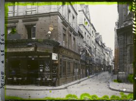 Image représentant L'angle des rues Saint-Martin et du Vertbois