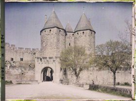 Image représentant la porte Narbonnaise prise de face