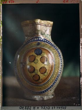 Image représentant Cruche de terre cuite du musée de Sèvres