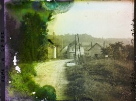 Image représentant France, St Christophe-à-Berry, Entrée du village