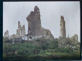 Image représentant France, Rouvroy, Les restes de l'Eglise
