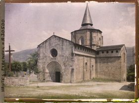 Image représentant Ensemble de l'Eglise