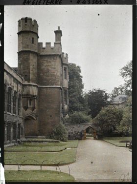 Image représentant La tour Henri III et la maison des chevaliers