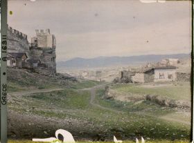 Image représentant Grèce, Salonique, Vue prise derrière les remparts