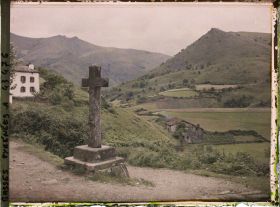 Image représentant France, Bidarray, Vue prise du Cimetière s/ la Vallée