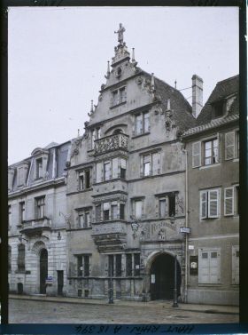 Image représentant France, Colmar, La Maison des  Têtes (voir N°7)