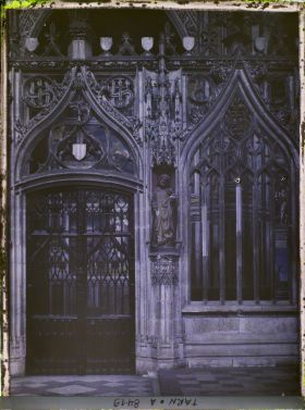 Image représentant La porte du chœur de la cathédrale Sainte-Cécile