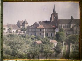 Image représentant L'église de l'Assomption et l'hôpital