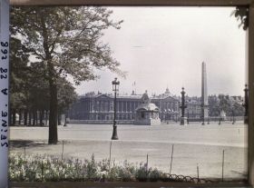 Image représentant La place de la Concorde depuis le Cours-la-Reine