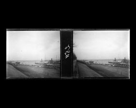 Image représentant Au bord du Yangzijiang ("fleuve Bleu")