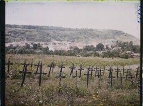 Image représentant France, St Maurice sous les Côtes, Panorama du Village et tombes Allemandes