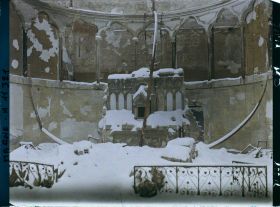 Image représentant Ruines de la chapelle du couvent des Soeurs de la Réparation sous la neige
