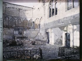 Image représentant Ruines du couvent des soeurs de la Réparation (?)