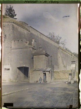 Image représentant France, Verdun, Porte neuve et Citadelle