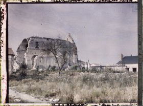 Image représentant France, Menville, Ruines de l'Eglise