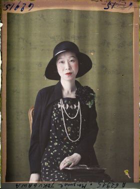 Image représentant La  https://musee-albert-kahn.s-museum.fr/home/NWQ2OTAwYzNmYjZlZTk1ZWQwODJmMjY4L2dlbmVyaWMtbm90aWNlLXRhYi9hdXRob3JpdHkvNjE3YTc5ZjVjZjhiODk2OGIzMzM3ZDIx/5d6900c3fb6ee95ed082f268/generic-notice-tab/authority/617a79eacf8b8968b333652c marquise Tokugawa