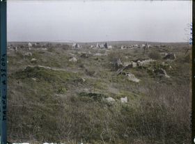 Image représentant France, Nauroy, Vue d'ensemble sur les ruines autre aspect