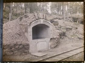 Image représentant France, Entrée des Trois Epis et le Linge (fontaine en ciment armé)