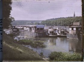 Image représentant Bateaux parisiens sur la Seine