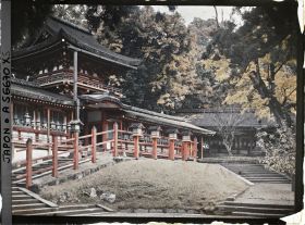 Image représentant Sanctuaire Kasuga-Jinja (ou Kasuga-Taisha) : le Orô et la Chû-mon, entrée du sanctuaire intérieur Go-honden