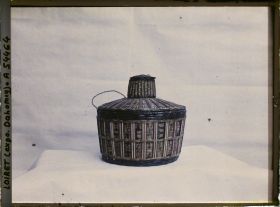 Image représentant Exposition d'art africain, panier