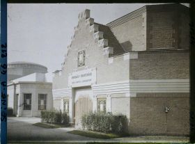Image représentant L'exposition des Arts Décoratifs, Pavillon de Roubaix et Tourcoing et celui de Nancy