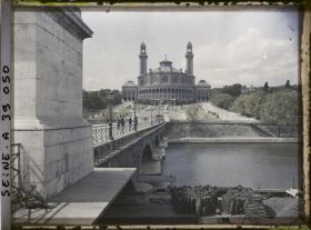 Image représentant Le pont d'Iéna et le Trocadéro