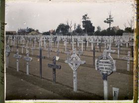 Image représentant France, Roclincourt, Les Cimetières Anglais et Français de Roclincourt-Village