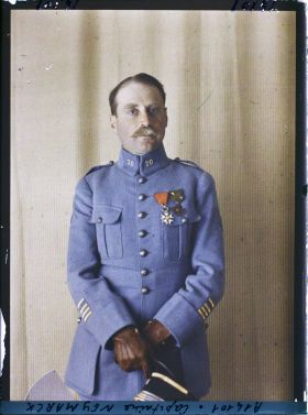 Image représentant Le  https://musee-albert-kahn.s-museum.fr/home/NWQ2OTAwYzNmYjZlZTk1ZWQwODJmMjY4L2dlbmVyaWMtbm90aWNlLXRhYi9hdXRob3JpdHkvNjE3YTc5ZjVjZjhiODk2OGIzMzM3ZDIx/5d6900c3fb6ee95ed082f268/generic-notice-tab/authority/617a79ebcf8b8968b33374bc commandant Neymarck