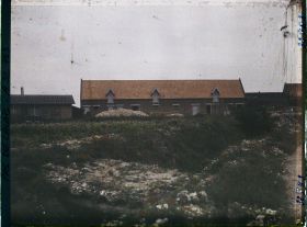 Image représentant France, Neuville St Waast, Une ferme