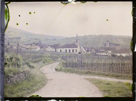 Image représentant France, Riquewihr, Vue d'ensemble de Riquewihr en venant de Kienzheim