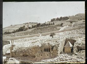 Image représentant Tombes d'Absalon, Saint-Jacques, Zacharie et cimetière juifs dans la vallée du Cédron
