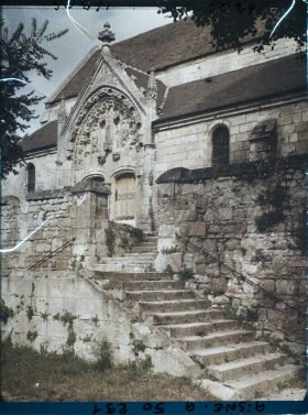 Image représentant France, Missy s/ Aisne, Portail sud de l'Eglise