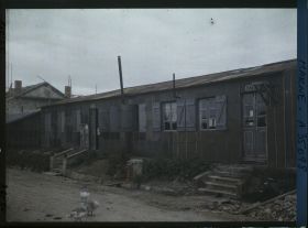 Image représentant France, Binarville (Meuse), La Mairie et l'Ecole