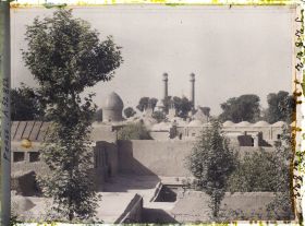 Image représentant Vers le sanctuaire de Shah Abdol Azim