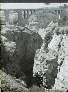 Image représentant Algérie, Constantine, Le Viaduc de Sidi - Rached arche centrale
