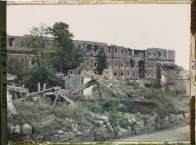 Image représentant France, Péronne, Les Anciennes Casernes